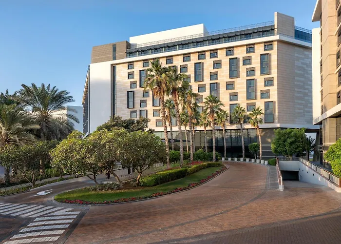 Yas Plaza Mangroves By Ihg